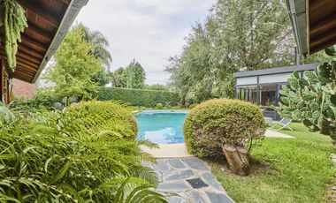 Venta Casa espectacular en Bello Horizonte-Tigre-3 dormitorios-pileta