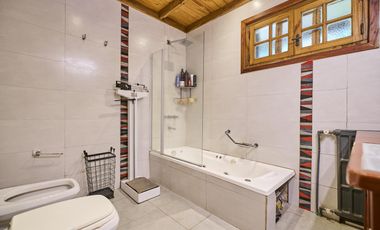 Venta Casa espectacular en Bello Horizonte-Tigre-3 dormitorios-pileta