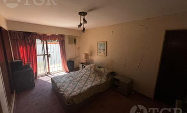 Venta Casa  3 ambientes a Reciclar en Olivos