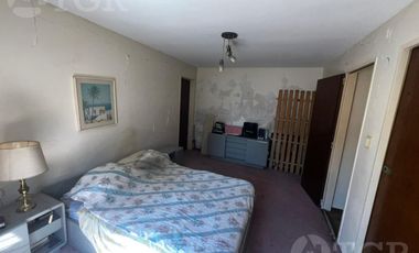Venta Casa  3 ambientes a Reciclar en Olivos