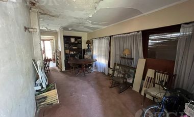 Venta Casa  3 ambientes a Reciclar en Olivos