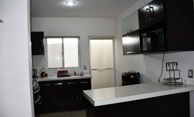 Casa en renta totalmente amueblada – Misión Residencial