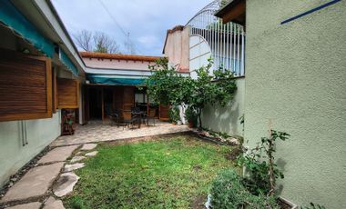 Alquiler Quinta Sección- Casa 3 dormitorios- Doble cochera