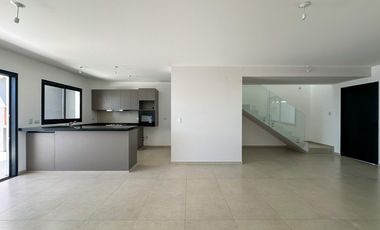 Alquiler Pampas de Manantiales de Dúplex Premium