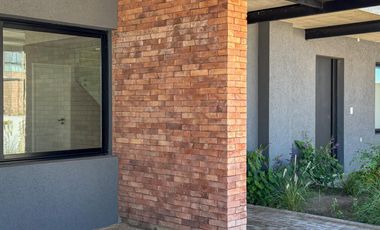 Alquiler Pampas de Manantiales de Dúplex Premium