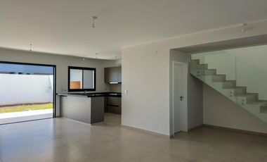 Alquiler Pampas de Manantiales de Dúplex Premium