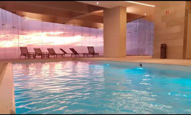 Departamento diseño vanguardista con vista panorámica y A/C