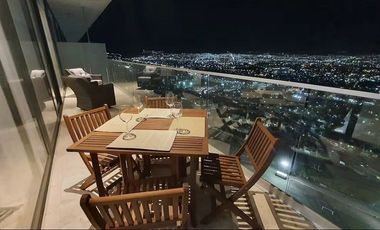 Departamento diseño vanguardista con vista panorámica y A/C