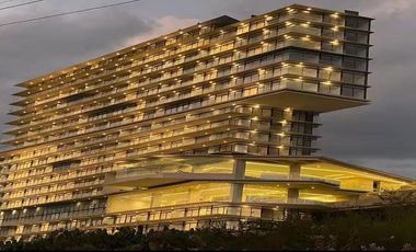 Departamento diseño vanguardista con vista panorámica y A/C