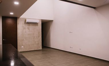 TOWN HOUSE TEMOZON NORTE