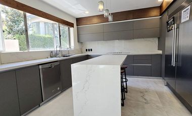 Casa en Condominio en Venta en JARDINES DEL PEDREGAL