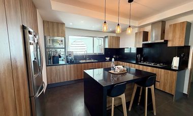 DEPARTAMENTO EN RENTA EN JURIQUILLA, QUERETARO, VISTA AL LAGO