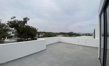 Casa en venta coto Manzanos capital norte. Con roof garden y 5 habitaciones!!
