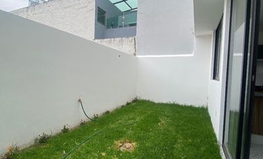 Casa en venta coto Manzanos capital norte. Con roof garden y 5 habitaciones!!