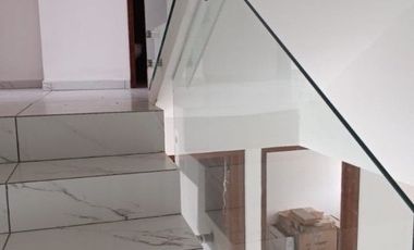 Casa en venta coto Manzanos capital norte. Con roof garden y 5 habitaciones!!