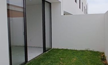 Casa en venta coto Manzanos capital norte. Con roof garden y 5 habitaciones!!