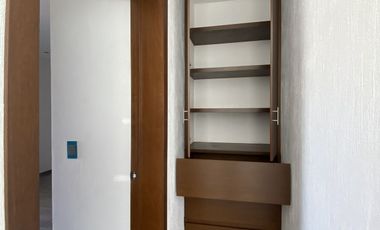 Oportunidad moderna Casa en Venta en Valle Imperial Zapopan. Coto Castaño