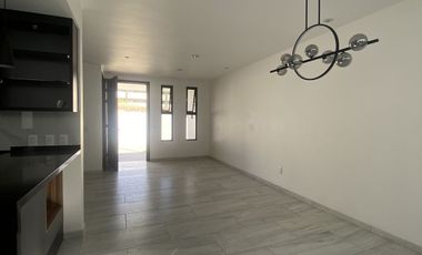 Hermosa casa en venta Capital Norte coto Galarza Zapopan junto a Valle Imperial
