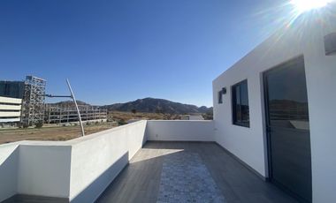 Hermosa casa en venta Capital Norte coto Galarza Zapopan junto a Valle Imperial