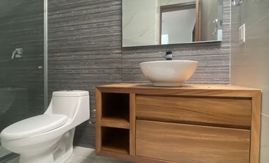 Hermosa casa en venta Capital Norte coto Galarza Zapopan junto a Valle Imperial