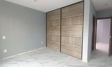 OPORTUNIDAD EN VENTA CASA LOS ALMENDROS RESIDENCIAL, CERCA A LAS CAÑADAS ZAPOPAN