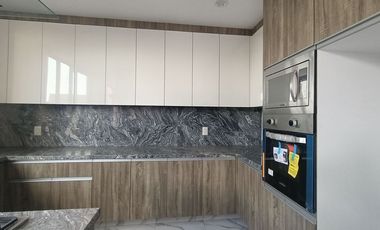 OPORTUNIDAD EN VENTA CASA LOS ALMENDROS RESIDENCIAL, CERCA A LAS CAÑADAS ZAPOPAN