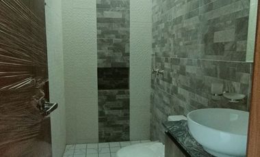 OPORTUNIDAD EN VENTA CASA LOS ALMENDROS RESIDENCIAL, CERCA A LAS CAÑADAS ZAPOPAN