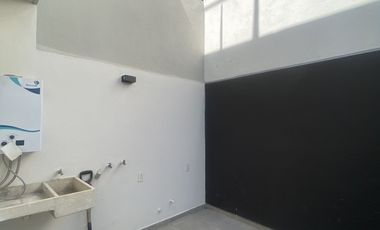 En venta casa Capital norte coto Alicante Zapopan junto a valle imperial