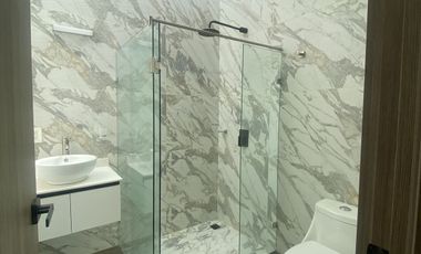 En venta casa Capital norte coto Alicante Zapopan junto a valle imperial