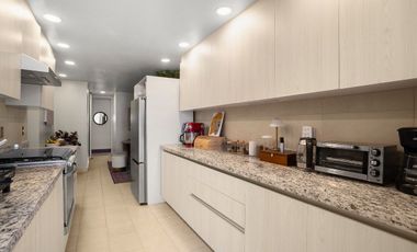 Amplio departamento en Horacio, Polanco