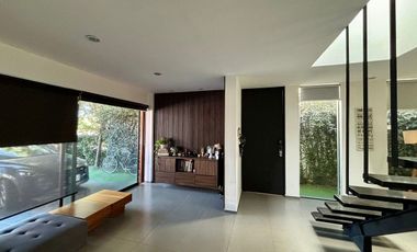 Moderna Casa en Venta, solares, coto 8 Saveira, zapopan
