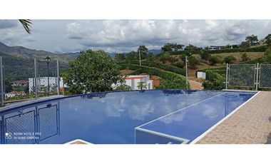 Lote en La Mesa condominio La Traviata