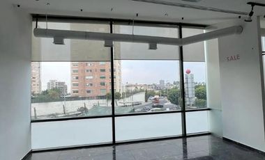 Local en renta/venta en Lomas de Vista Hermosa