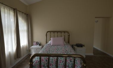 Exclusiva residencia de lujo en  San Miguel Zinacantepec 5 recámaras