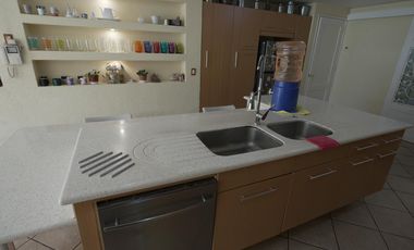 Exclusiva residencia de lujo en  San Miguel Zinacantepec 5 recámaras