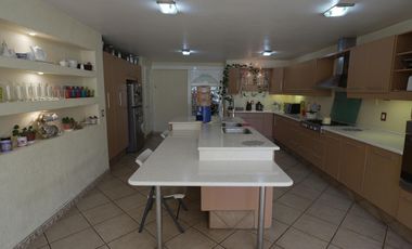 Exclusiva residencia de lujo en  San Miguel Zinacantepec 5 recámaras