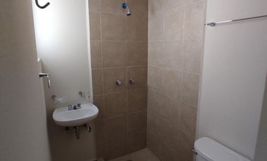 RENTA DE CASA EN RESIDENCIAL LOMAS VIRREYES CALIMAYA