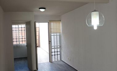 Casa renta 1 piso 2 cuartos en privada Rancho San Pedro Queretaro