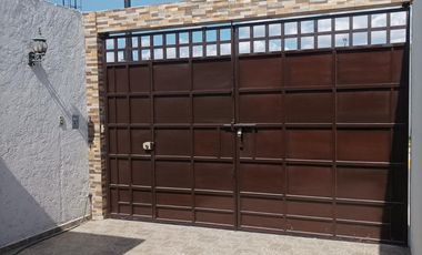 Casa renta 1 piso 2 cuartos en privada cerca Ciudad del Sol Queretaro