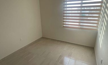 Jardines de Versalles casa en renta