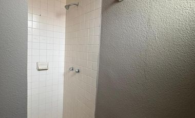 Departamento en renta las Glorias Queretaro cerca City Club Zaragoza