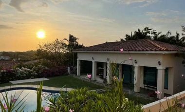 EN VENTA CASA DE PLAYA EN SANCARLOS HACIENDA PACIFICA - MM
