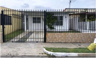 ALQUILO CASA ARRAIJAN URBANIZACION BRISAS DE ARRAIJAN