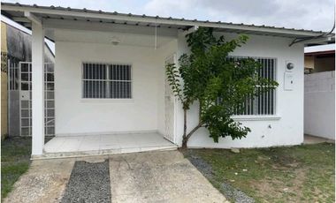 ALQUILO CASA ARRAIJAN URBANIZACION BRISAS DE ARRAIJAN