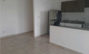 ALQUILO APARTAMENTO EN ARRAIJAN PLAYA DORADA 3R PH ALTAMIRA