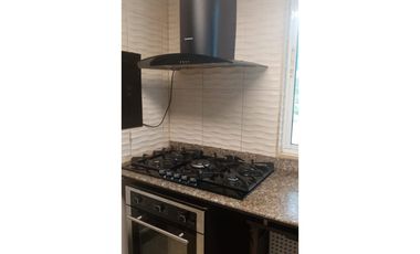 SE VENDE LINDA CASA EN CERRO AZUL