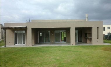 CASA COMPLEJO VILLANUEVA - BARRIO CERRADO SAN FRANCISCO