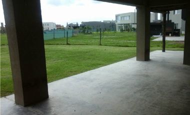 CASA COMPLEJO VILLANUEVA - BARRIO CERRADO SAN FRANCISCO