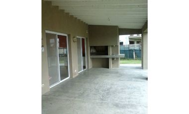 CASA COMPLEJO VILLANUEVA - BARRIO CERRADO SAN FRANCISCO