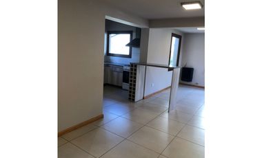 SE ALQUILA CASA DE 2 DORMITORIOS EN BARRIO ARRAYANES, EL BOLSÓN